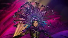Miss Mexico Josselyn A. Garciglia v národnom kostýme. 