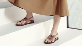 Sandále nosili už Rimania, leto v nich môžete stráviť aj vy: Tu je 16 inšpirácií