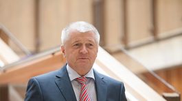 Omladí vládu náhradník Pavlisa?