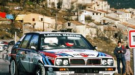 Lancia Delta: Luxusné 'Ritmo'  dalo na frak aj legende Stratos