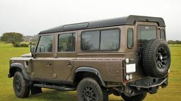 Land Rover Defender Wildcat LS3 V8