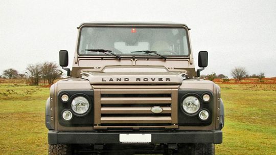 Land Rover Defender Wildcat LS3 V8 