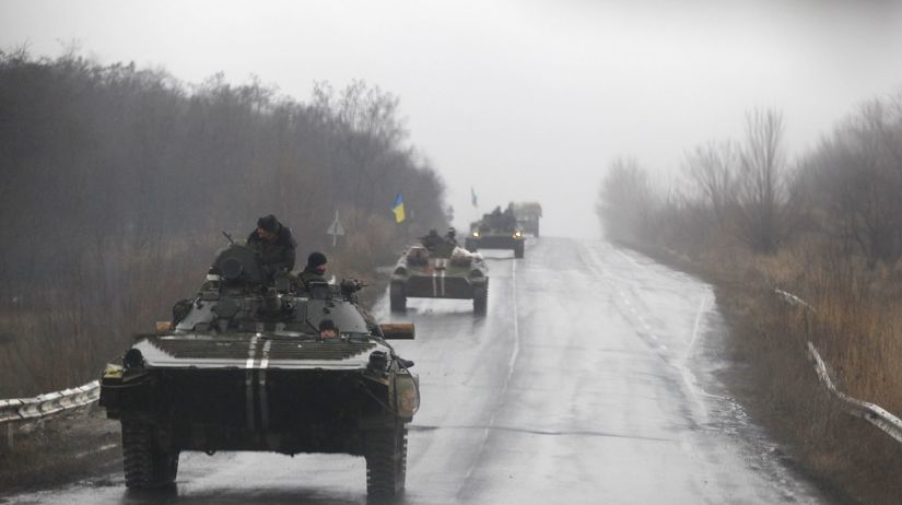 Ukrajina, vojaci, armáda, Artemivsk,