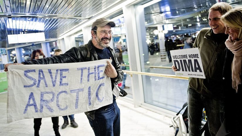 Dimitri Litvinov,  Greenpeace, privítanie, letisko