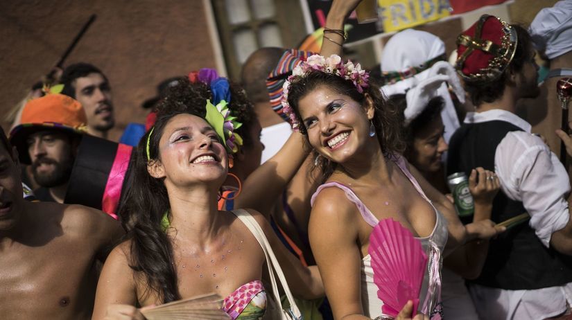 Karneval v Rio de Janeiro vrcholí.