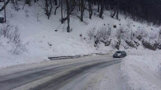 Horský priechod Čertovica uzavreli, pre Donovaly platí obmedzenie