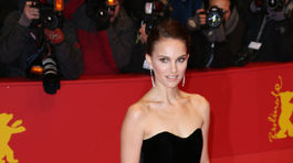 Herečka Natalie Portman v kreácii Lanvin bola...