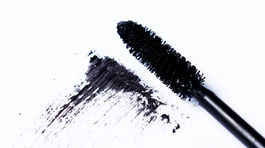 Vyschnutá maskara? Vďaka tomuto triku znova ožije! 