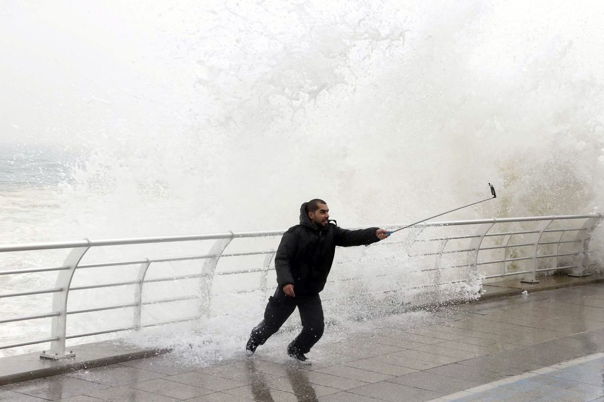 selfie, vlna, Bejrút