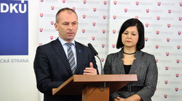 OĽaNO: Smer sa vysmial učiteľom a sestrám