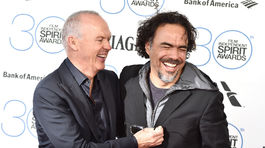 Herec Michael Keaton (vľavo) a režisér Alejandro Gonzalez Inarritu.