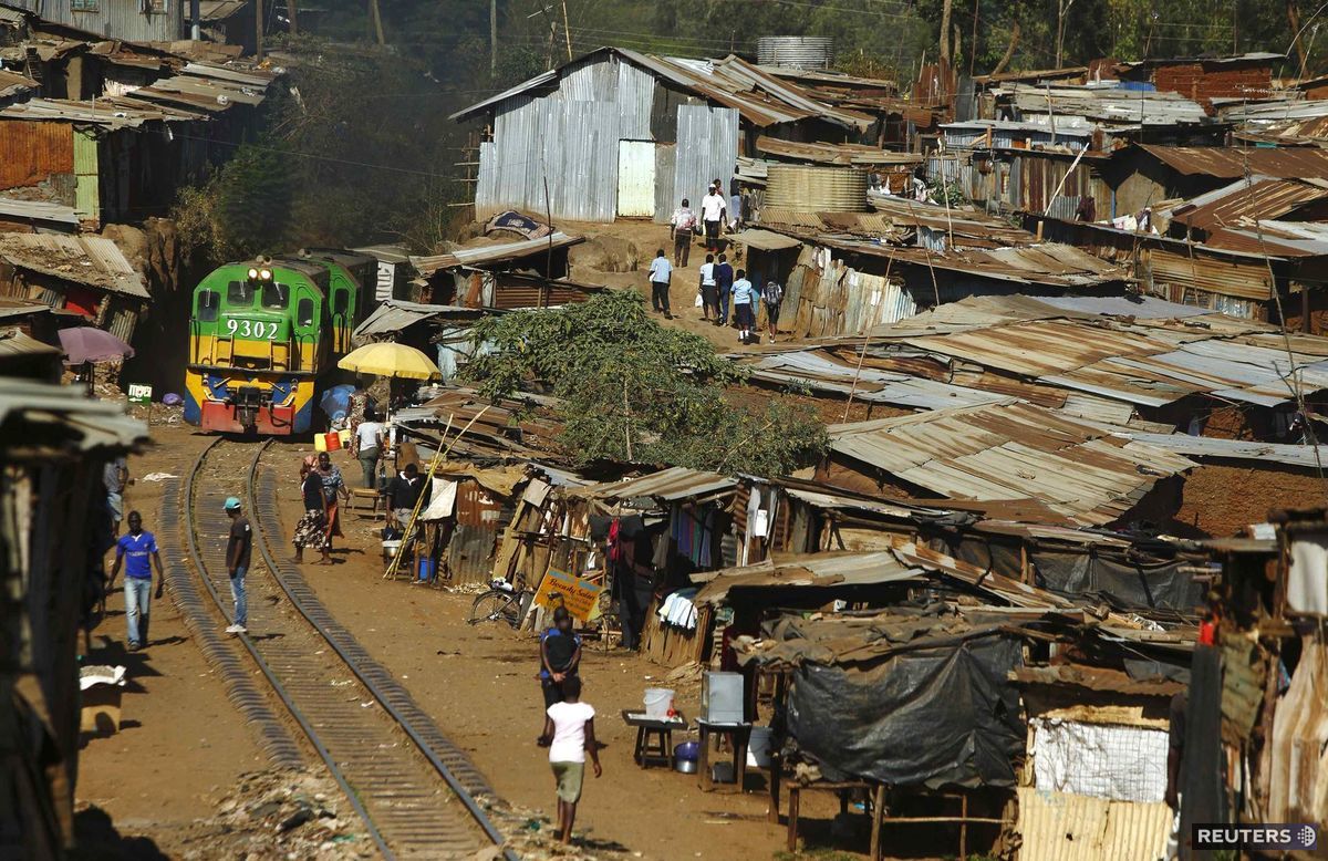 Keňa, vlak, dedina, Nairobi