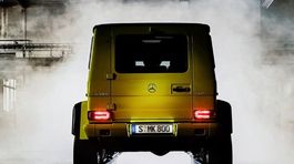 Mercedes-Benz G500 4x4-2
