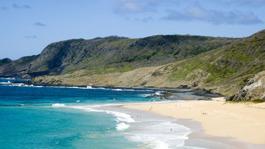 Baia do Sancho, Fernando de Noronha, Brazília.