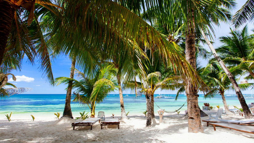 White Beach, Boracay, Filipíny.