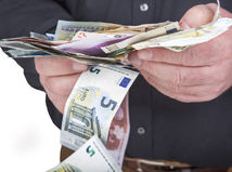 dane, peniaze, odvody, euro