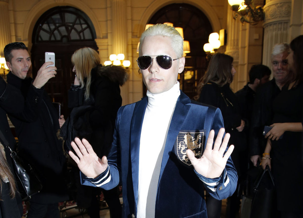 Herec a spevák Jared Leto prichádza na...