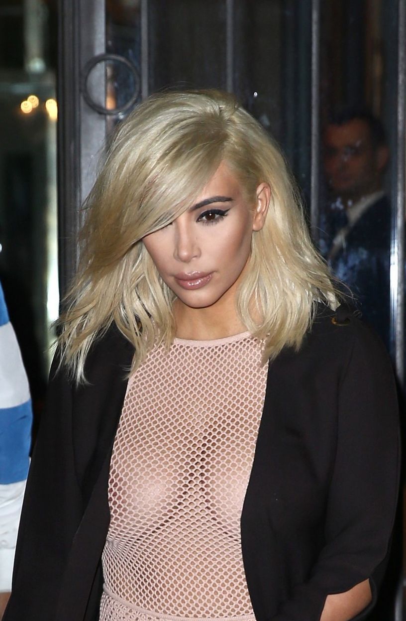 Televízna hviezda Kim Kardashian vyráža na...