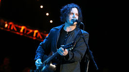Jack White ponúkne koncertný film a EP nahrávku