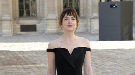 Dior - Paríž - jeseň-zima 2015/2016 - Dakota Johnson