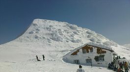 Lavína na Chopku zasypala lyžiara, neprežil