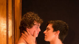 Divadlo o nenávisti na internete