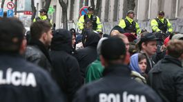 Blokáda neonacistov, antifašisti, Bratislava, bez náckov