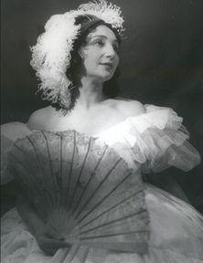 Mária Kišonová-Hubová ako Tatiana v opere Eugen...