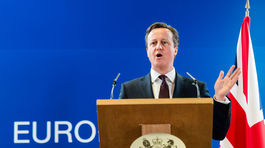 Cameron vyzval na reformu EÚ. Chce obmedziť voľný pohyb a sociálne dávky