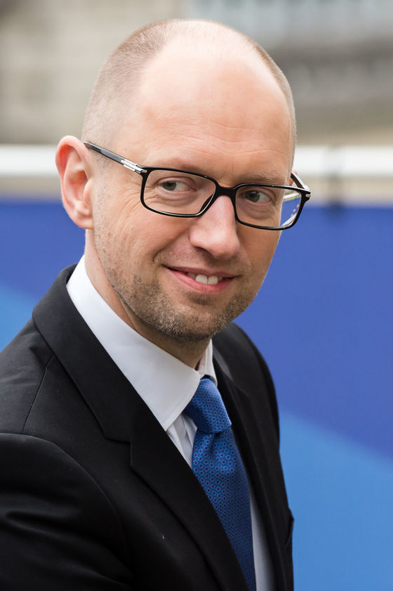 Ukrajinský premiér Arsenij Jaceňuk po...