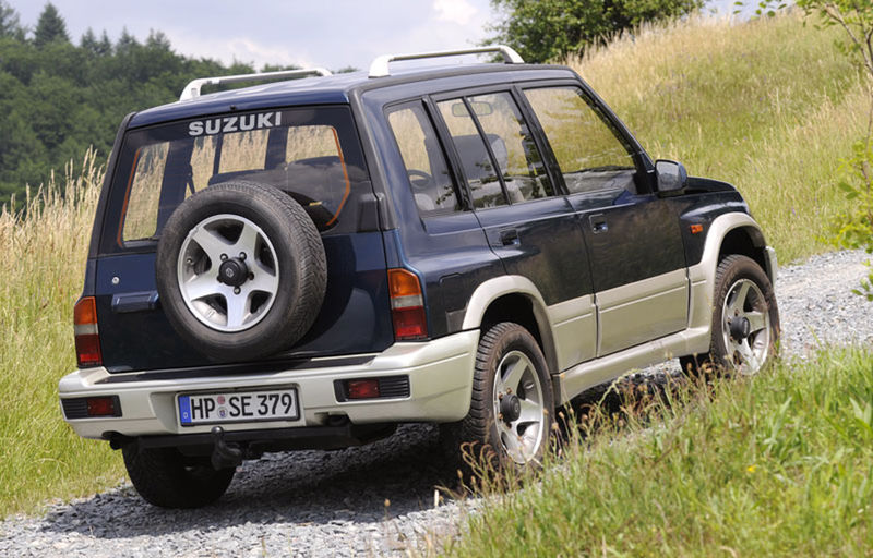 V roku 1991 prišla predĺžená 5-dverová Vitara....