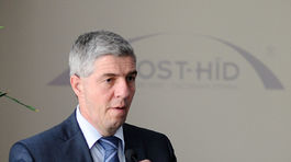 Bugár: Smer nedokázal zlepšiť životnú úroveň. KDH: Balíček je sklamaním