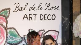 Čínsky podnikateľ Stephen Hung a jeho manželka...