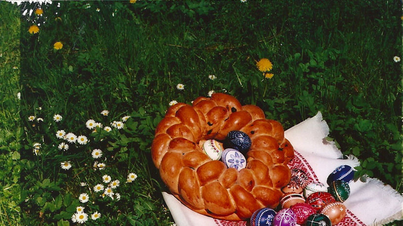 Paska a kraslice - symbol Veľkej noci.