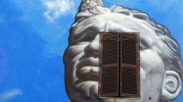 Tajomné 400-ročné diery v stenách domov sa počas pandémie znova otvárajú