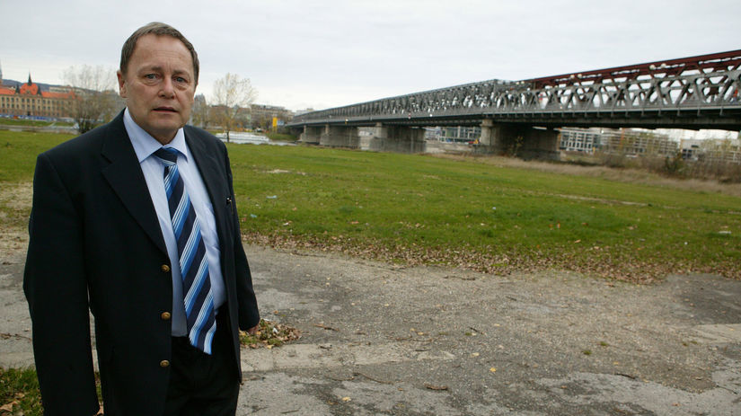 Roky pre magistrát pravidelne kontroloval...