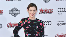 Herečka Elizabeth Henstridge.