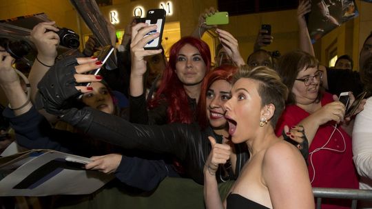 Herečka Scarlett Johansson ochotne pózovala s...