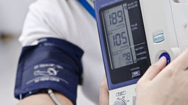 Je to tak, trápi nás tlak