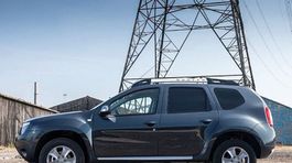 Dacia Duster Commercial: Terénna dodávka zatiaľ len pre Britov 