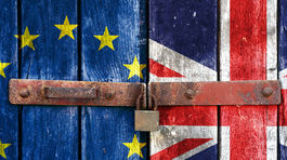 Ročný nárast migrantov v Británii dosiahol nový rekord