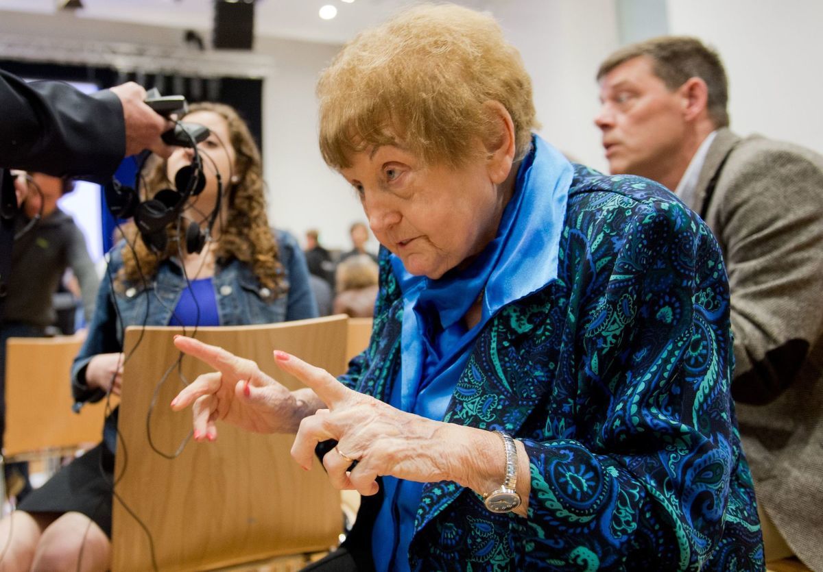 Eva Korová, Židovka narodená v Rumunsku, ktorá...