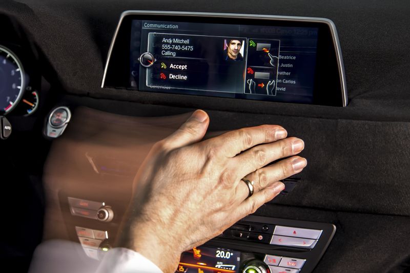 Po prvýkrát sa v BMW 7 objaví rozhranie iDrive...