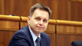 Nalejeme viac peňazí do zdravotníctva, pripúšťa Kažimír