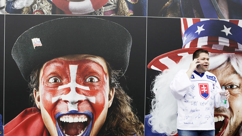 Slovenský fanúšik vo fanzóne.