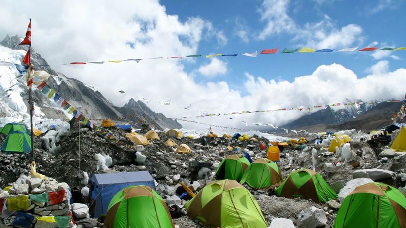 Mount Everest, Himaláje, turista, Nepál,...