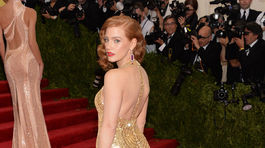 Herečku Jessicu Chastain obliekol módny dom Givenchy.