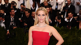 Reese Witherspoon v minimalistickej róbe Jason Wu.