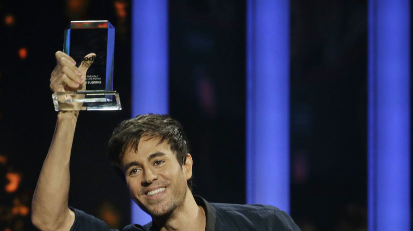 Rok 2015: Enrique Iglesias