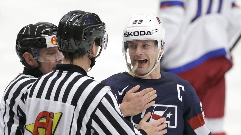 rozhodcovia, Rusko - USA, MS 2015, hokej